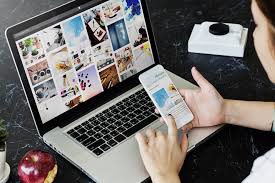 Gaya Hidup Digital Indonesia 2025: Antara Keseimbangan Online, Tren Minimalisme, dan Kecerdasan Sosial